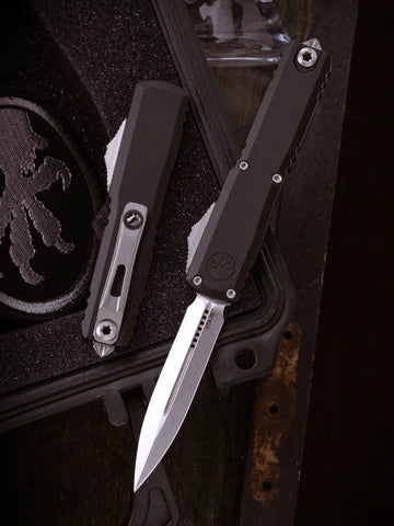 UTX-70 GEN IV D/E With Stonewashed Standard Black Blade