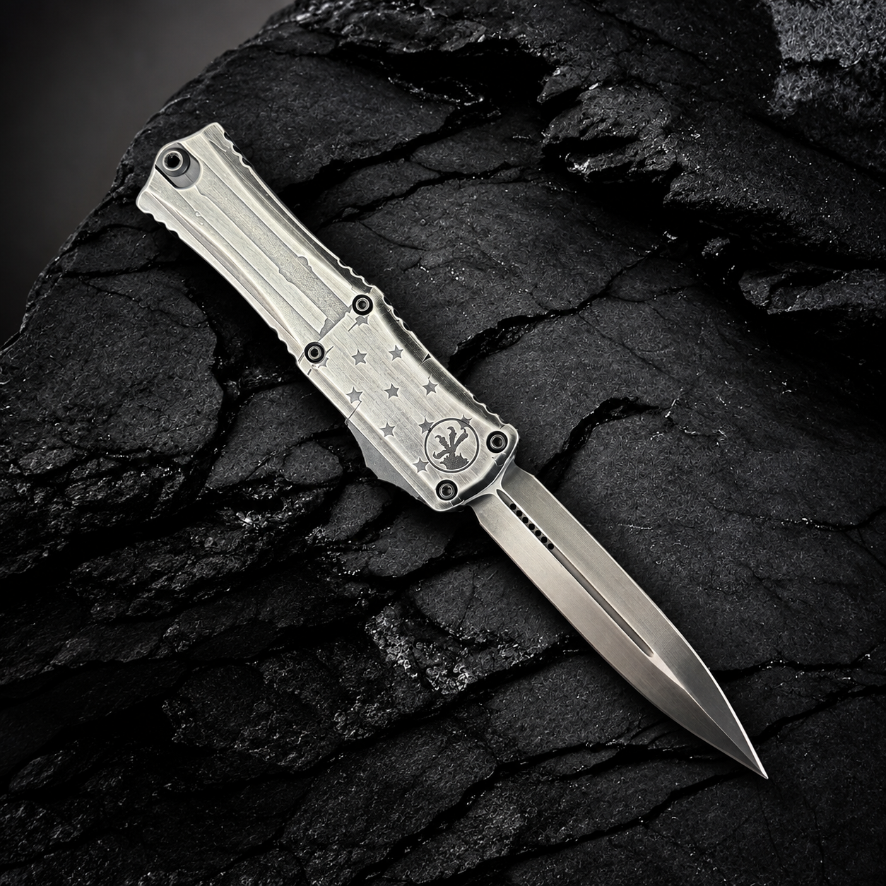 MICROTECH - Signature Series Hera II Mini in Dark Flag Model # 1702M-1 DKFLAGS